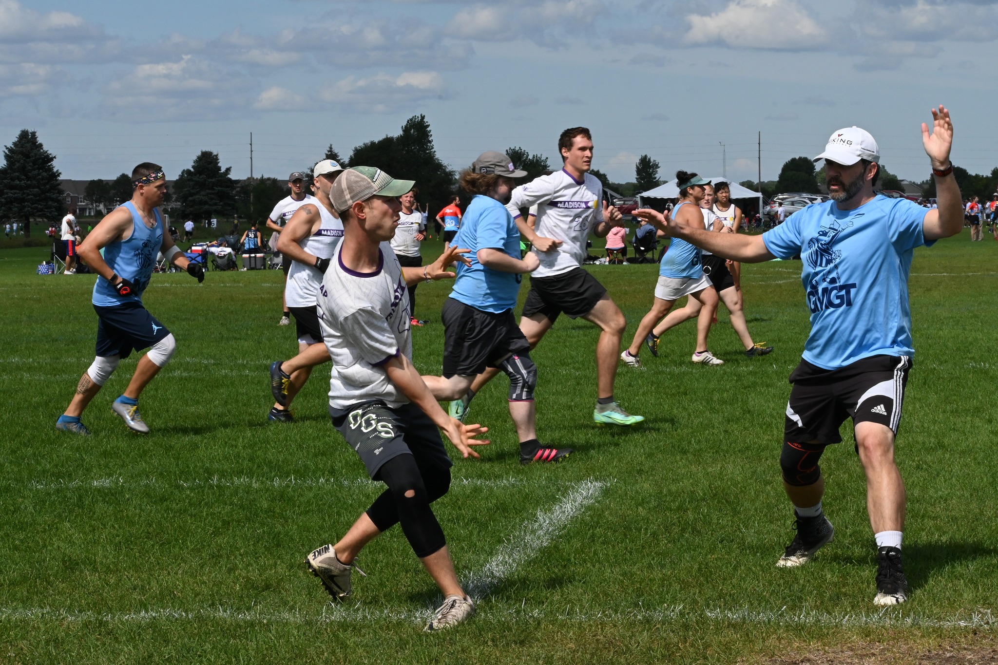 Playing club ultimate frisbee
